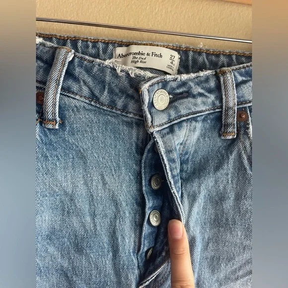 Abercrombie Fitch The Dad High Rise Curve Denim Blue Jeans Size 27 - Picture 2 of 8